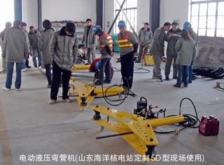 늄�(d��ng)Һ�����ܙC(j��)�F(xi��n)��(ch��ng)�DƬ